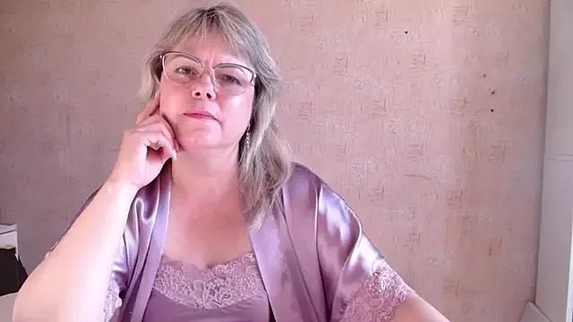 sweetsunset11 from StripChat is Freechat