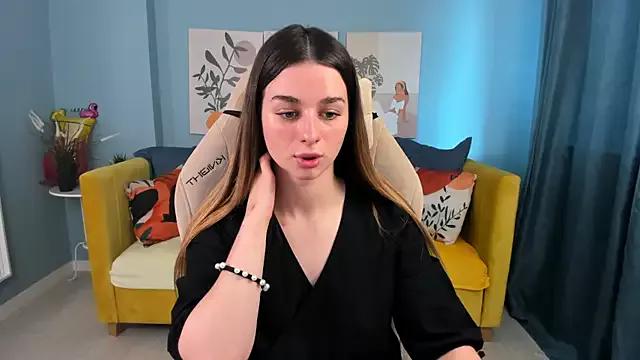 SweetyLicky from StripChat is Freechat