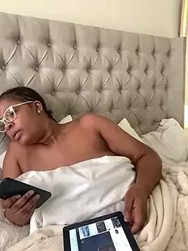 Photos of tallchery from StripChat is Freechat