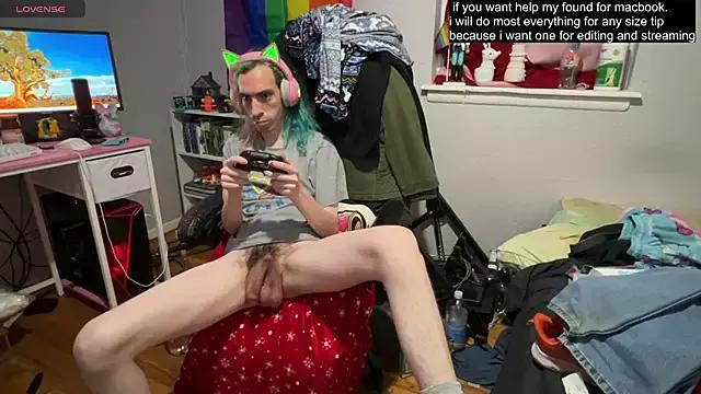 tallnerdyguy from StripChat