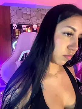 Entertain your itch for girls livestreamers with our collection of stunning models, skilled in the art of temptation and delight.