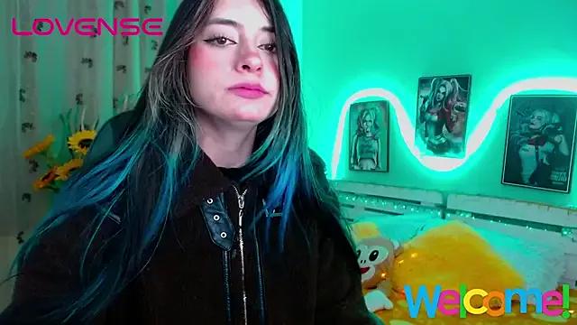 Tamara_wristt from StripChat is Freechat