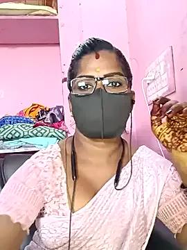 Tamil_Ammu from StripChat is Freechat