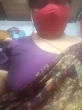 TAMIL_ELAKKIYA from StripChat is Freechat