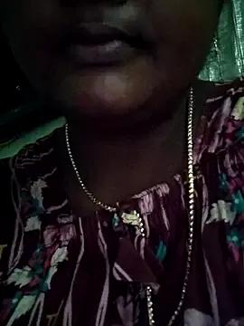 Tamilreethu from StripChat is Freechat