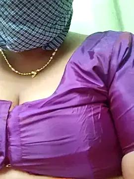 Tamilreethu from StripChat is Freechat