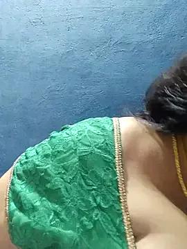 tamilthanushri from StripChat is Freechat