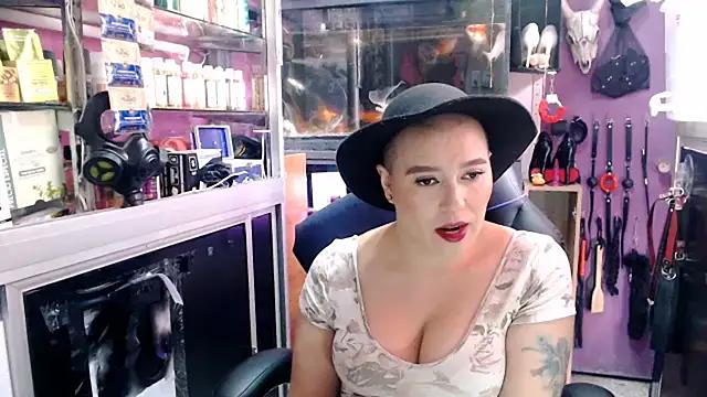 Entertain your itch for girls livestreamers with our collection of stunning models, skilled in the art of temptation and delight.