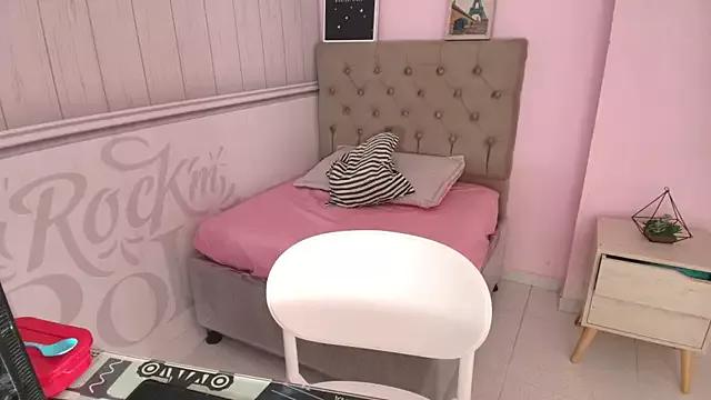 Tania_Duque from StripChat is Freechat