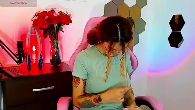tastymeli from StripChat is Freechat
