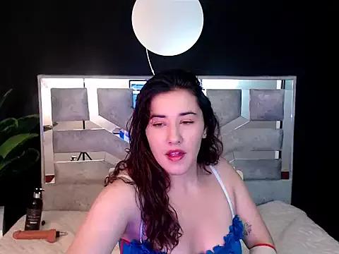 Entertain your itch for girls livestreamers with our collection of stunning models, skilled in the art of temptation and delight.