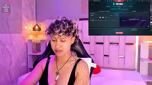 Entertain your itch for girls livestreamers with our collection of stunning models, skilled in the art of temptation and delight.
