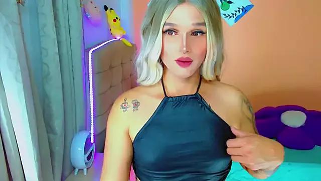 Entertain your itch for girls livestreamers with our collection of stunning models, skilled in the art of temptation and delight.