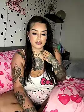 Photos of tempzzz12 from StripChat is Freechat
