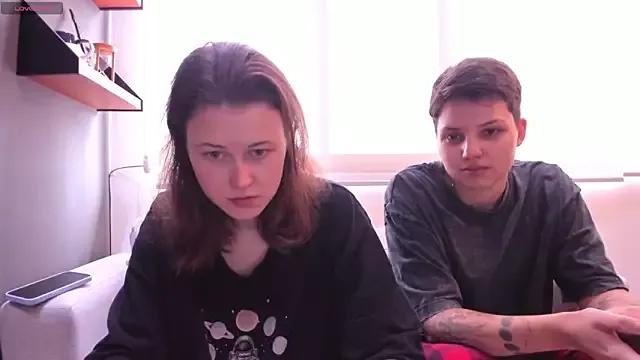 Tenderly_Couple from StripChat is Freechat