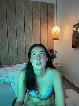 Tessaa_ from StripChat is Freechat