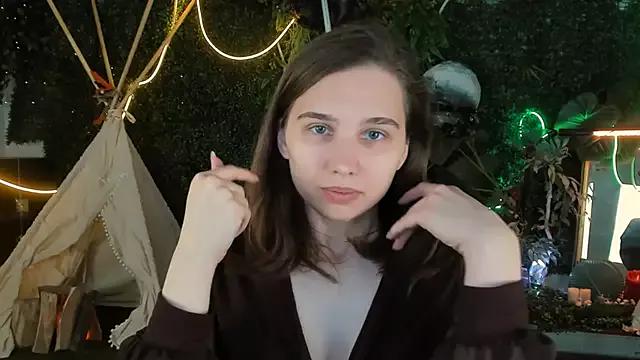 Entertain your itch for girls livestreamers with our collection of stunning models, skilled in the art of temptation and delight.