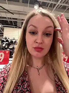 Entertain your itch for girls livestreamers with our collection of stunning models, skilled in the art of temptation and delight.
