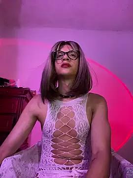 Entertain your itch for girls livestreamers with our collection of stunning models, skilled in the art of temptation and delight.