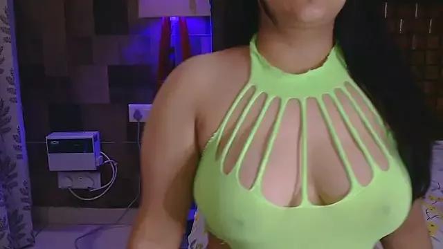 Entertain your itch for girls livestreamers with our collection of stunning models, skilled in the art of temptation and delight.