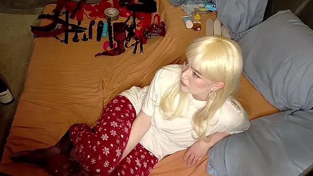 TheContrastCouple from StripChat is Freechat