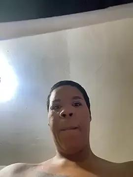 THICKBUNNYCHICKxxx from StripChat is Freechat