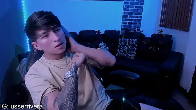 Thomass_clark from StripChat is Freechat
