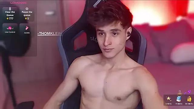 Entertain your itch for girls livestreamers with our collection of stunning models, skilled in the art of temptation and delight.