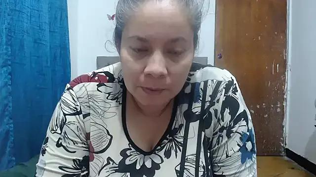tiffany_horny_1 from StripChat is Freechat