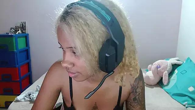Entertain your itch for girls livestreamers with our collection of stunning models, skilled in the art of temptation and delight.
