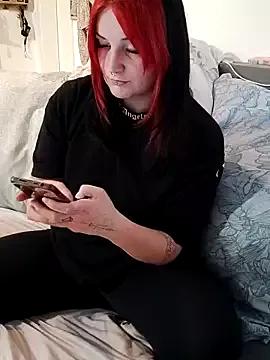 TiffiChantiT2 from StripChat is Freechat