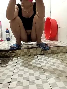 Tina_xx8 from StripChat is Freechat