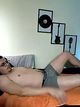 towers_j from StripChat is Freechat