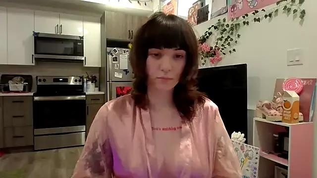 Trickylucy555 from StripChat is Freechat