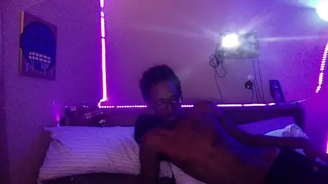 Triggerhappycj100 from StripChat is Freechat
