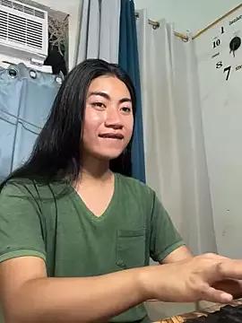 Tsirish_blairxx from StripChat is Freechat