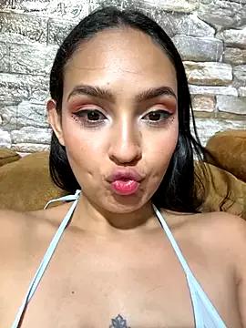Entertain your itch for girls livestreamers with our collection of stunning models, skilled in the art of temptation and delight.