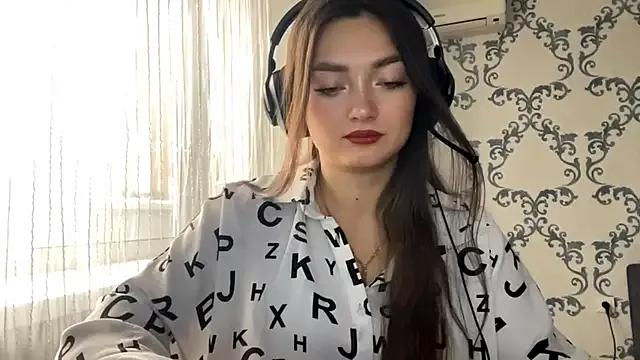 TwotyBright from StripChat is Freechat