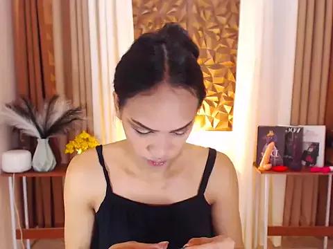 Unforgettablejulia from StripChat is Freechat