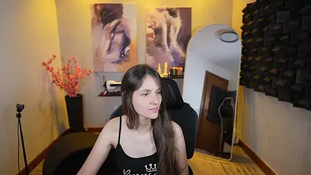 Entertain your itch for girls livestreamers with our collection of stunning models, skilled in the art of temptation and delight.