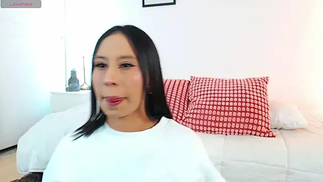 Valen_ross_ from StripChat is Freechat