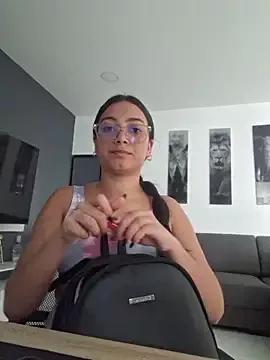 Valen_Rosse from StripChat is Freechat