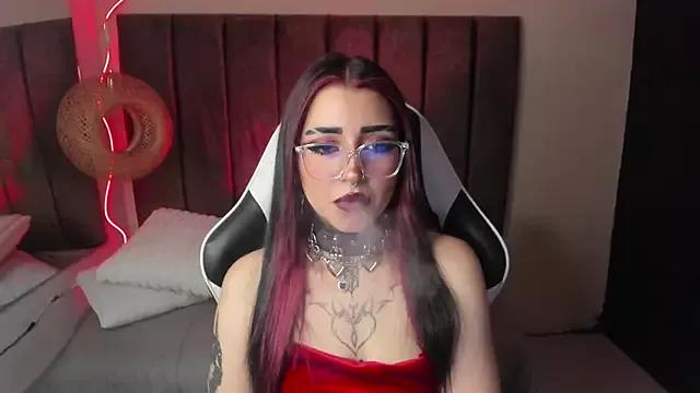 Entertain your itch for girls livestreamers with our collection of stunning models, skilled in the art of temptation and delight.