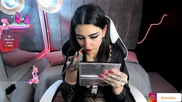 Entertain your itch for girls livestreamers with our collection of stunning models, skilled in the art of temptation and delight.