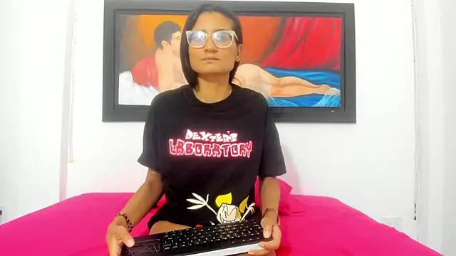 Entertain your itch for girls livestreamers with our collection of stunning models, skilled in the art of temptation and delight.