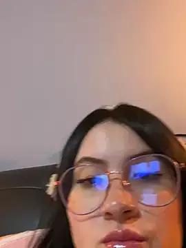 ValentinaOrtiz3 from StripChat is Freechat