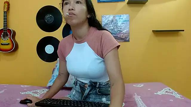 Entertain your itch for girls livestreamers with our collection of stunning models, skilled in the art of temptation and delight.