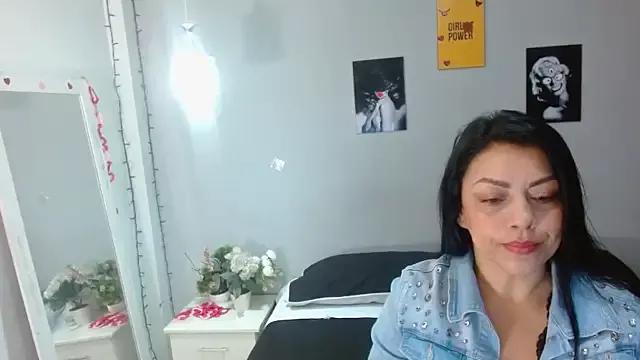 valeria_bastery from StripChat is Freechat