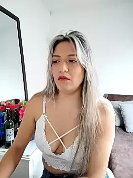 Entertain your itch for girls livestreamers with our collection of stunning models, skilled in the art of temptation and delight.
