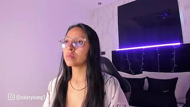 Entertain your itch for girls livestreamers with our collection of stunning models, skilled in the art of temptation and delight.